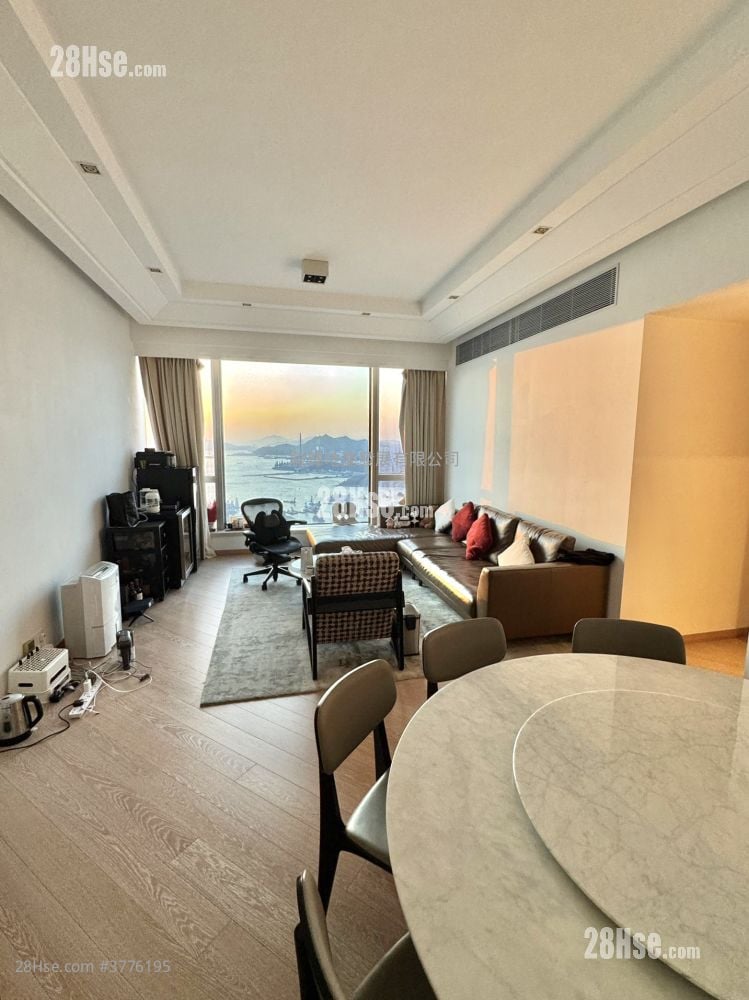 The Cullinan Sell 4 Bedrooms , 3 Bathrooms 1,396 ft²