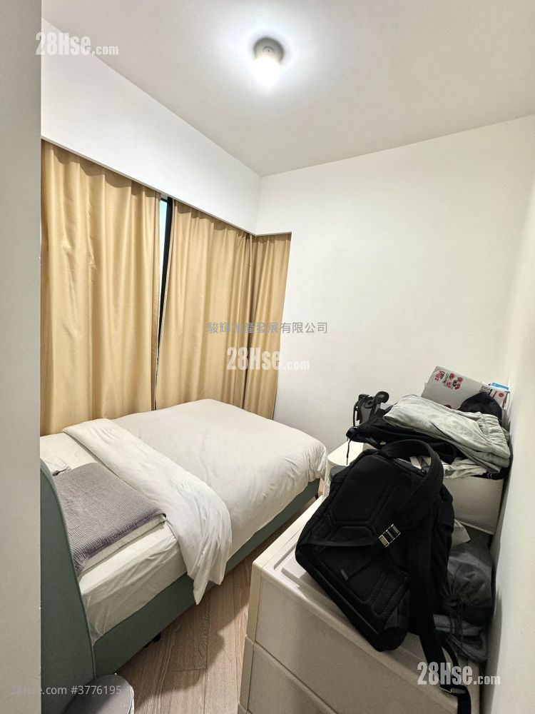 The Cullinan Sell 4 Bedrooms , 3 Bathrooms 1,396 ft²