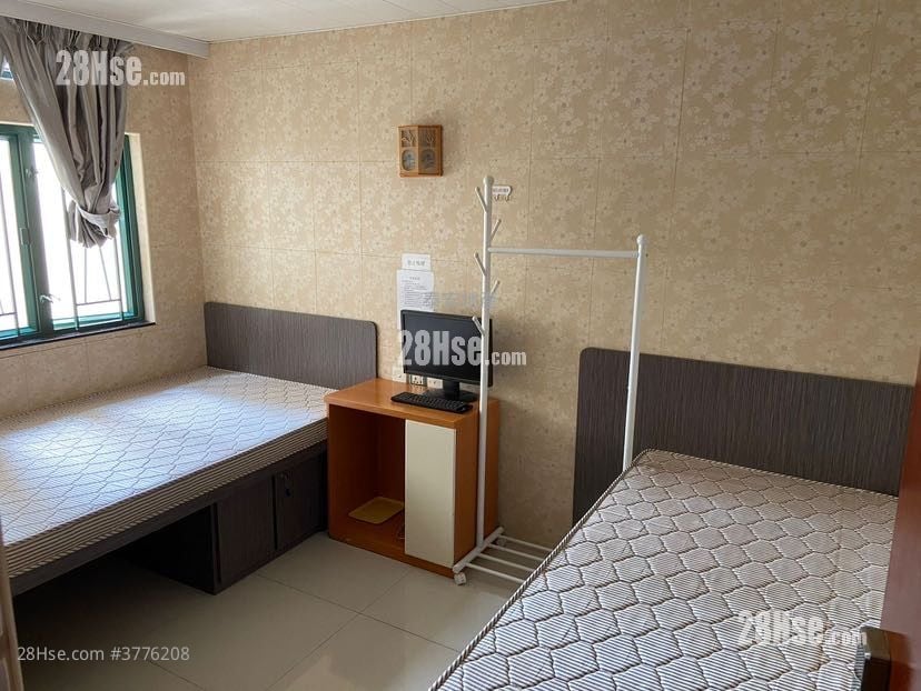 Sun Hing Building Sell 5+ Bedrooms , 5+ Bathrooms 1,098 ft²