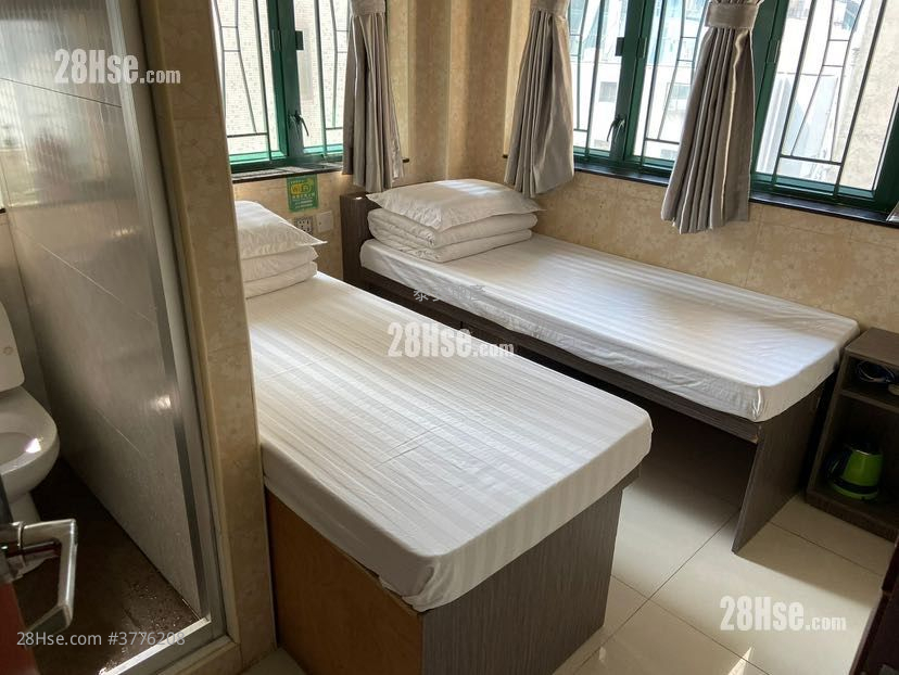 Sun Hing Building Sell 5+ Bedrooms , 5+ Bathrooms 1,098 ft²