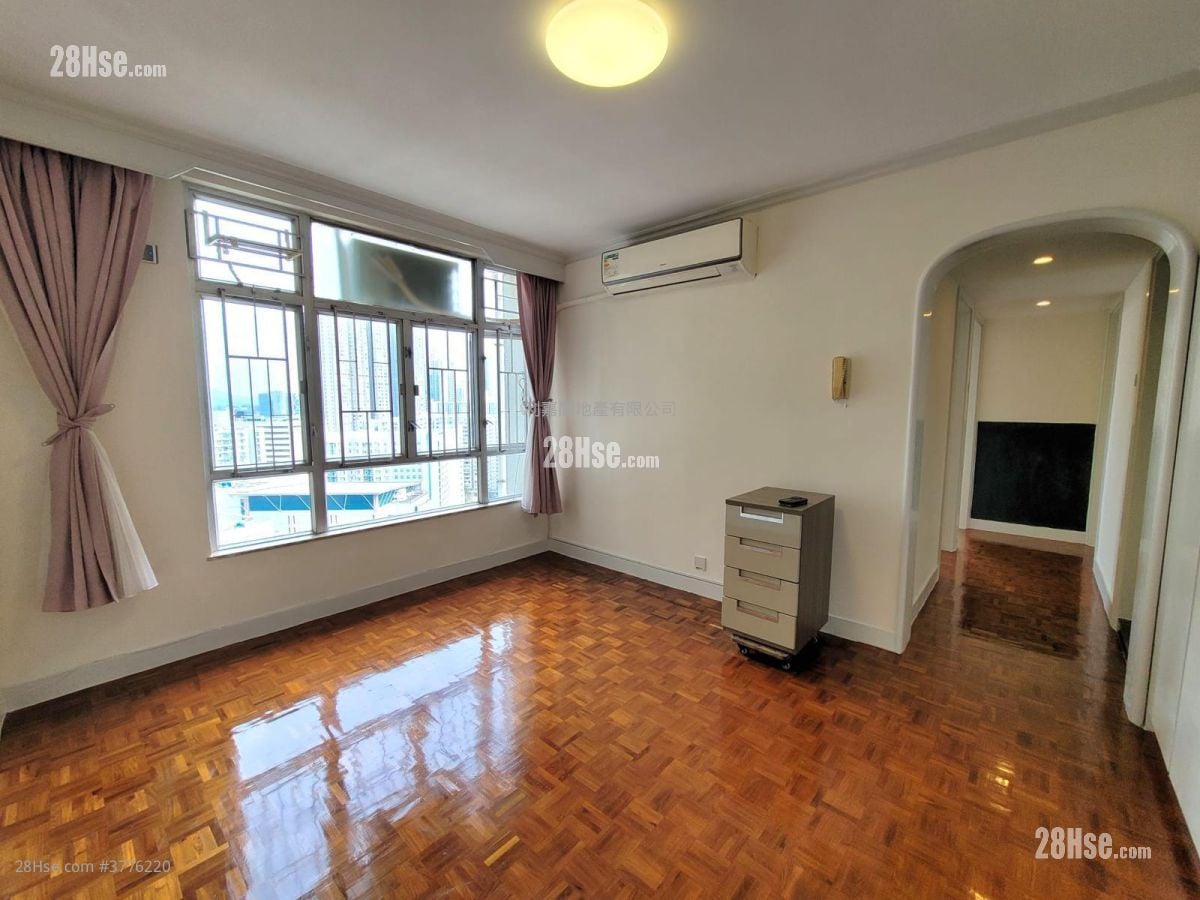 Taikoo Shing Sell 3 Bedrooms , 1 Bathroom 689 ft²
