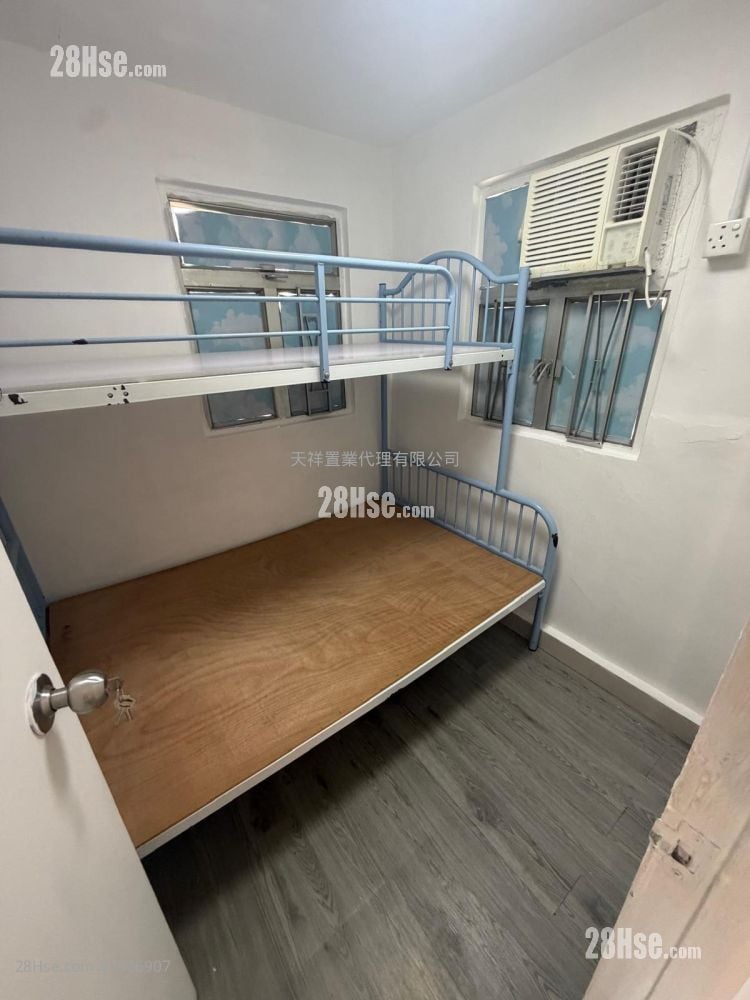 泰华大厦 租盘 2 房 , 1 浴室 272 平方尺