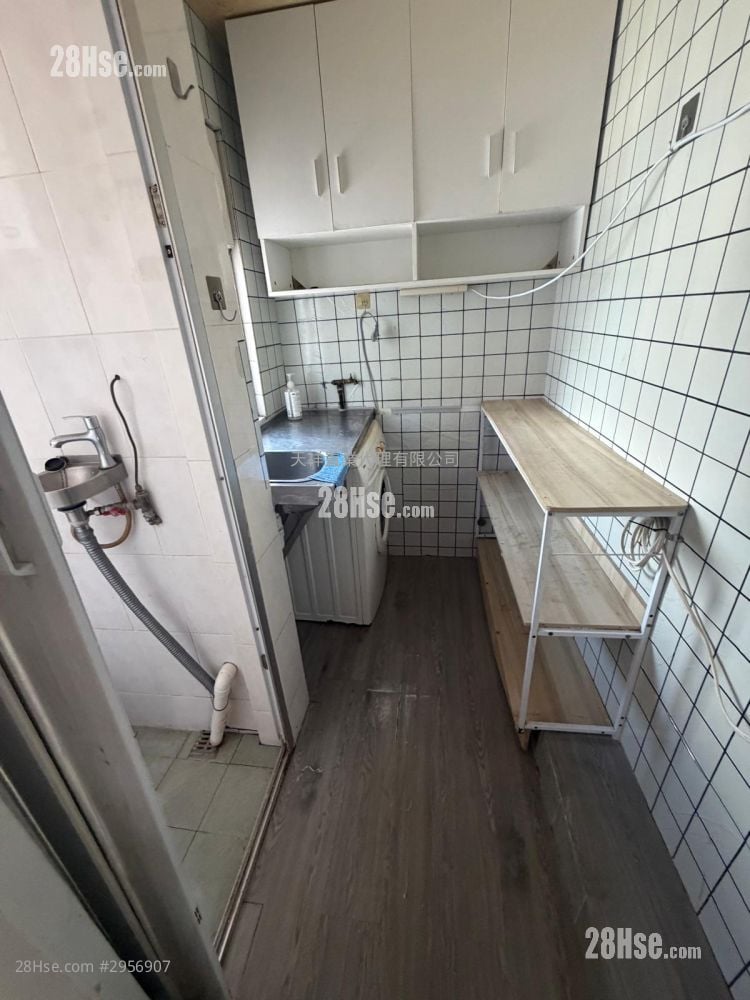 泰华大厦 租盘 2 房 , 1 浴室 272 平方尺