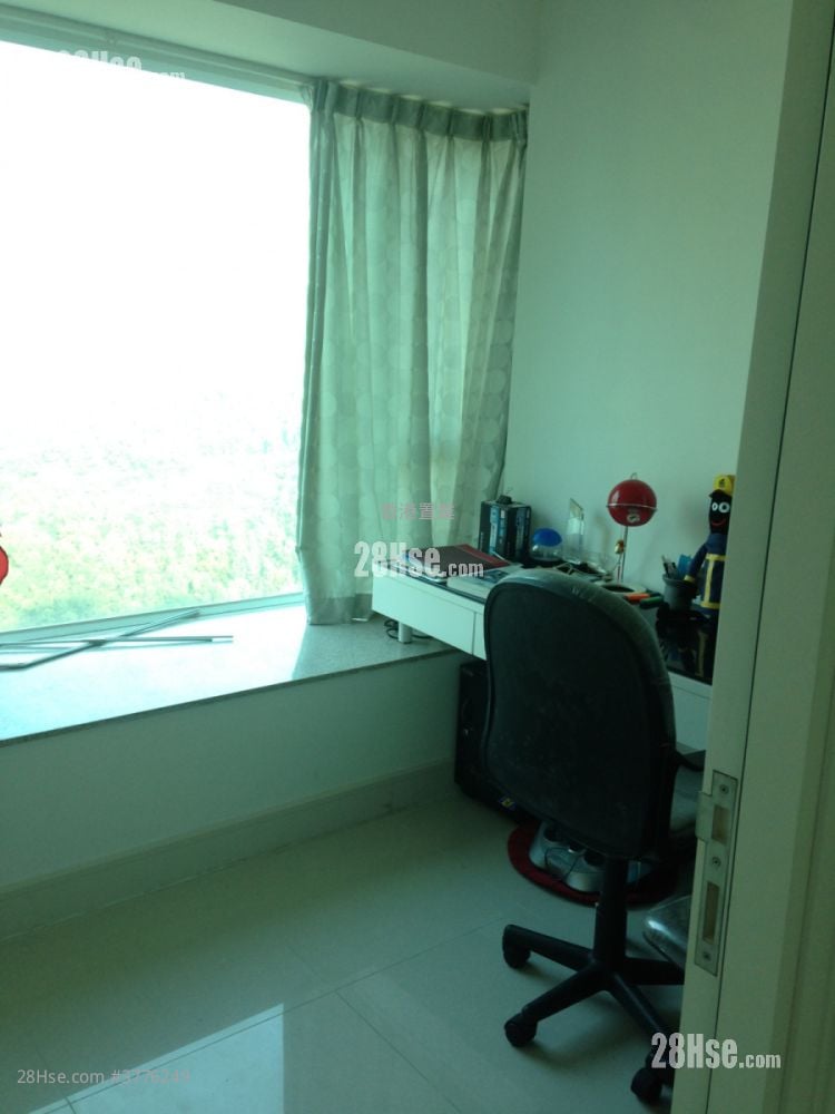 领都 售盘 3 房 , 2 浴室 714 平方尺