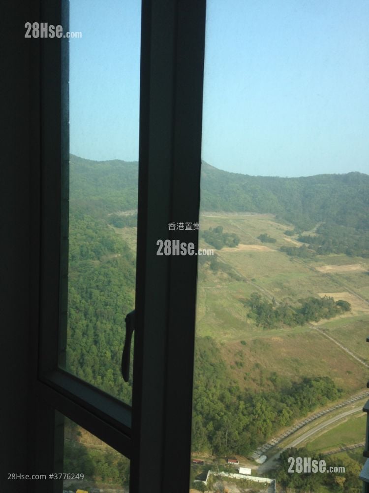 领都 售盘 3 房 , 2 浴室 714 平方尺