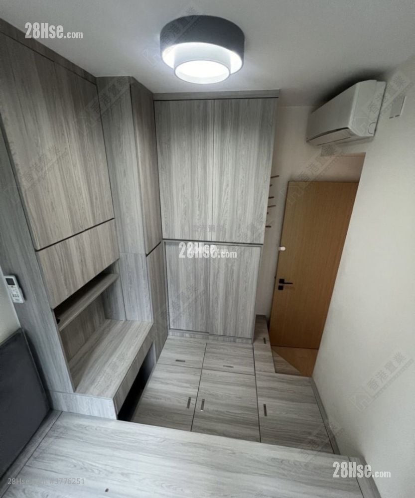 MONTARA 售盘 2 房 , 1 浴室 450 平方尺