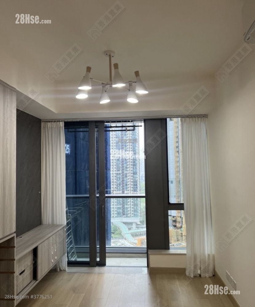 MONTARA 售盘 2 房 , 1 浴室 450 平方尺