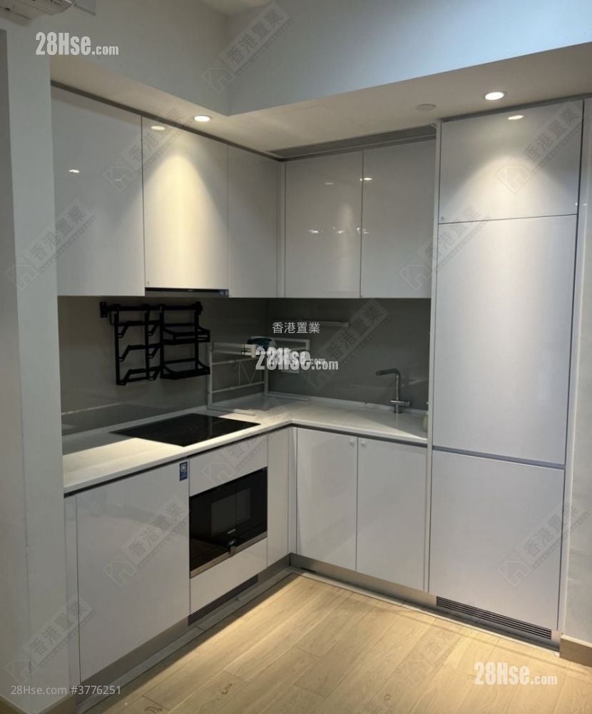 MONTARA 售盘 2 房 , 1 浴室 450 平方尺