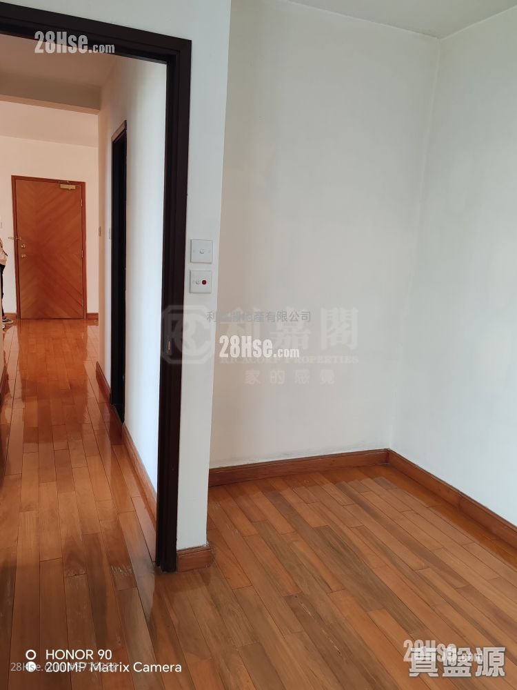 Discovery Park Sell 2 Bedrooms , 1 Bathroom 493 ft²