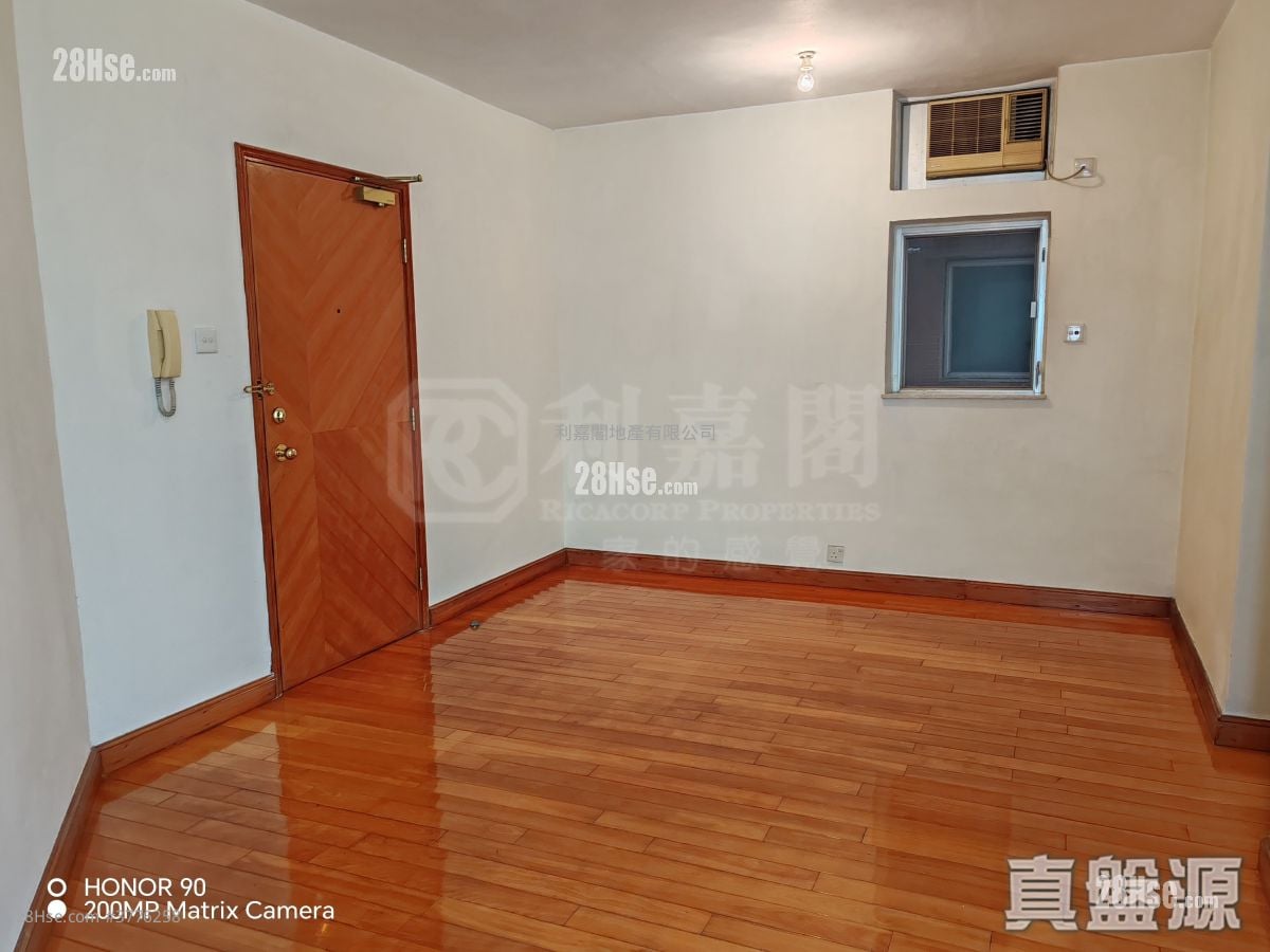 Discovery Park Sell 2 Bedrooms , 1 Bathroom 493 ft²