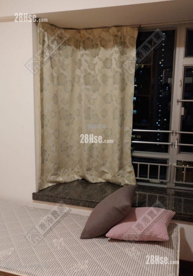 新都城 售盘 3 房 , 2 浴室 526 平方尺