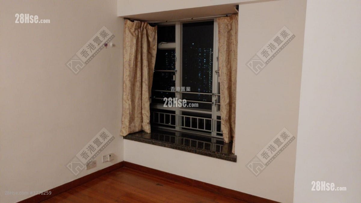 新都城 售盘 3 房 , 2 浴室 526 平方尺