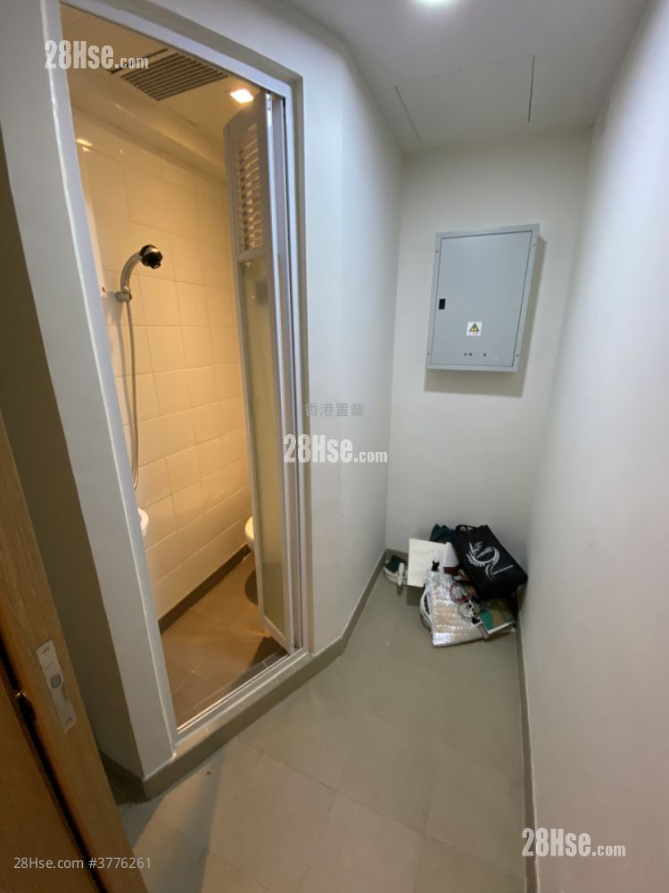 天晋 售盘 3 房 , 2 浴室 848 平方尺