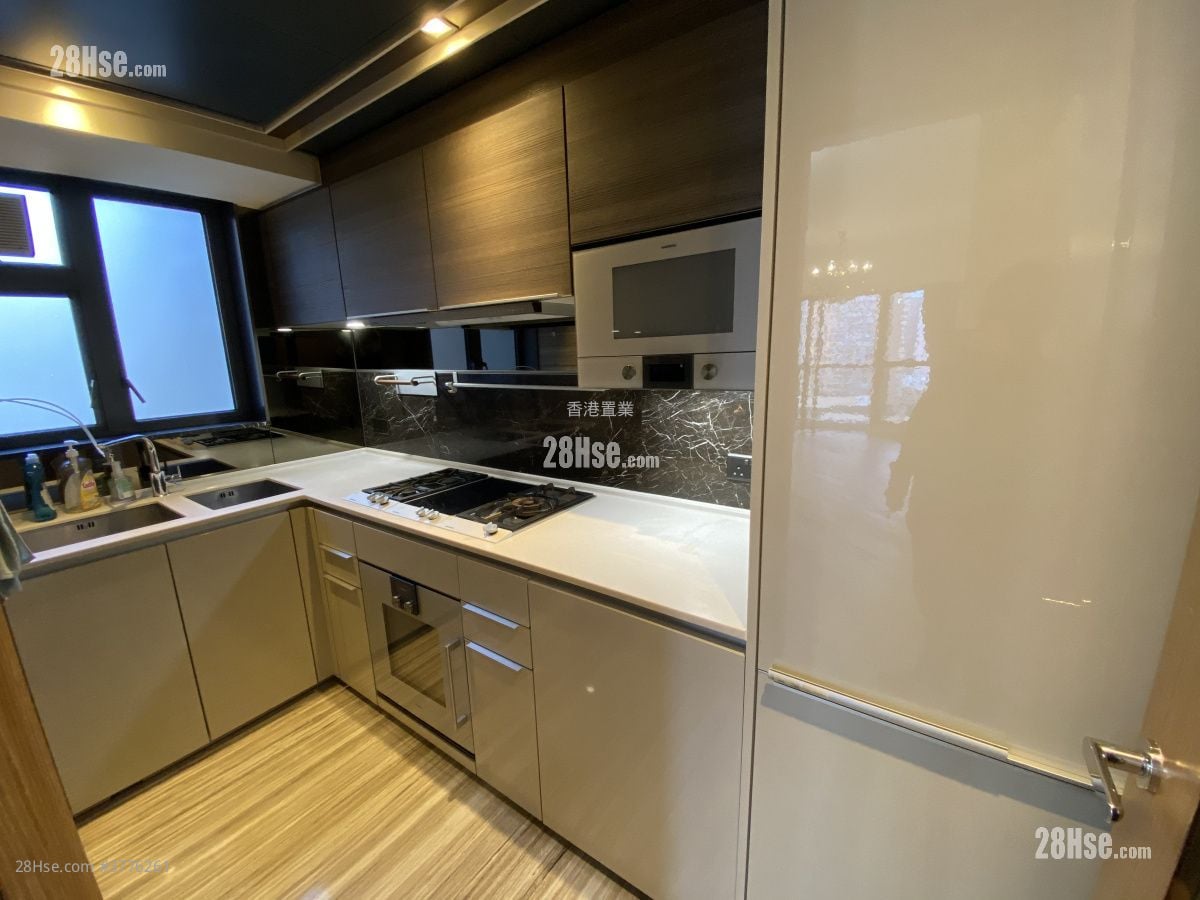 天晋 售盘 3 房 , 2 浴室 848 平方尺