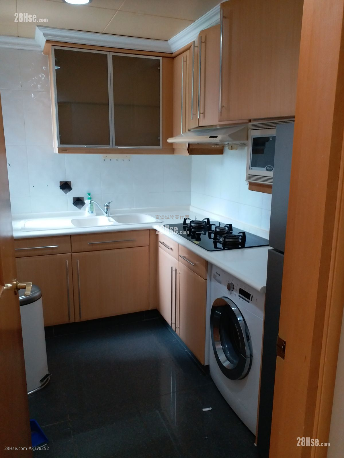 帝堡城 售盘 2 房 , 1 浴室 547 平方尺