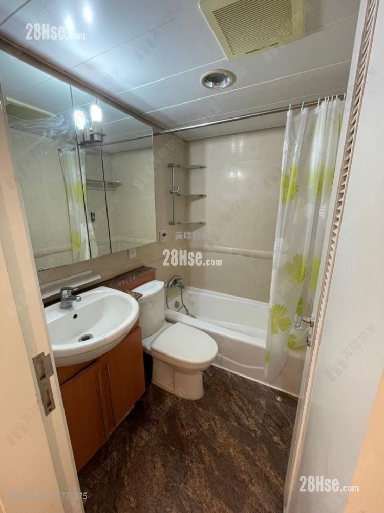 Park Central Sell 2 Bedrooms 436 ft²