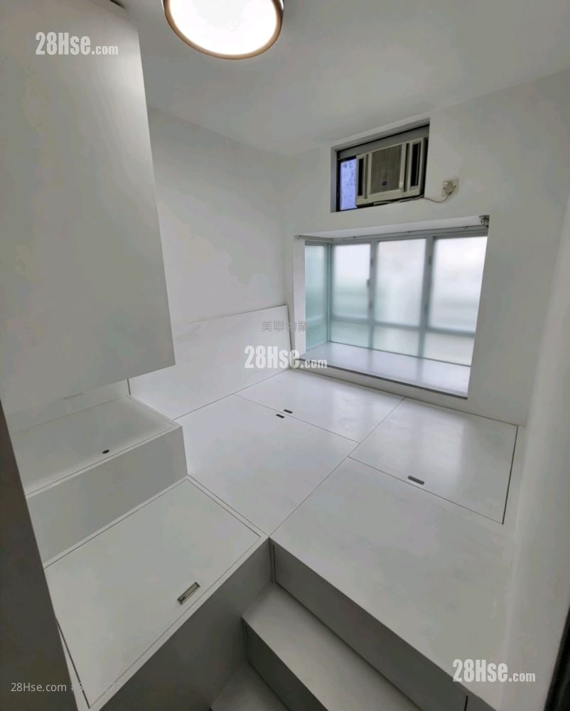 City One Shatin Sell 2 Bedrooms , 1 Bathroom 284 ft²