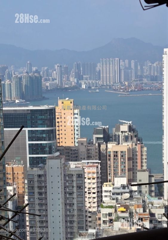 天宝大厦 售盘 2 房 753 平方尺