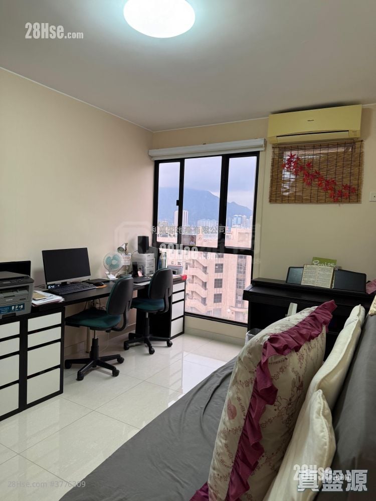 Pearl Garden Sell 3 Bedrooms , 2 Bathrooms 1,083 ft²