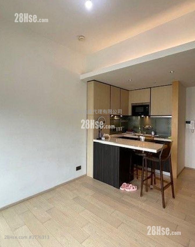 The Hudson Sell 1 Bedroom , 1 Bathroom 324 ft²