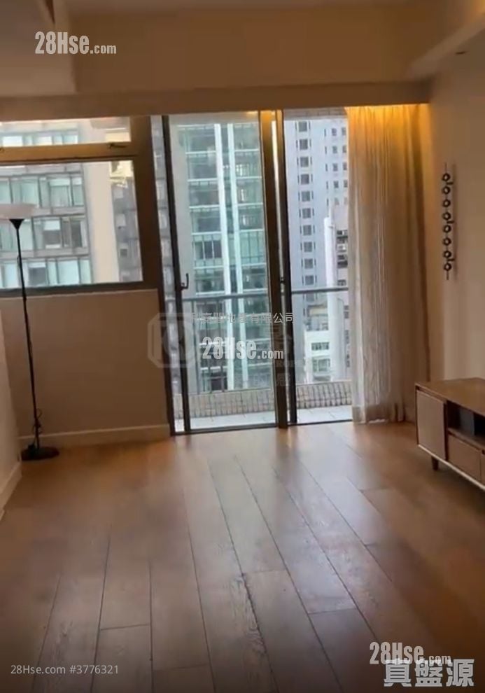 盈峰一号 售盘 2 房 , 2 浴室 750 平方尺