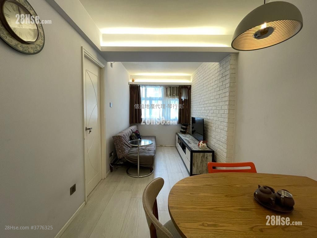 嘉安苑 售盘 2 房 , 1 浴室 347 平方尺