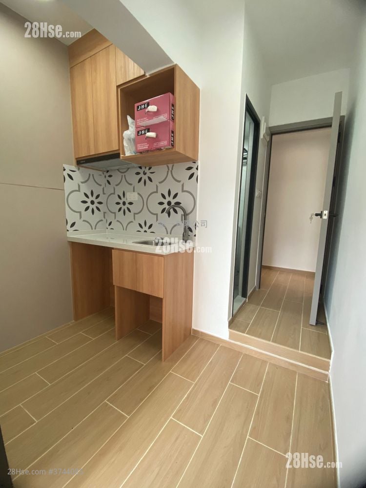 海防大廈 租盤 1 房 , 1 浴室 190 平方呎