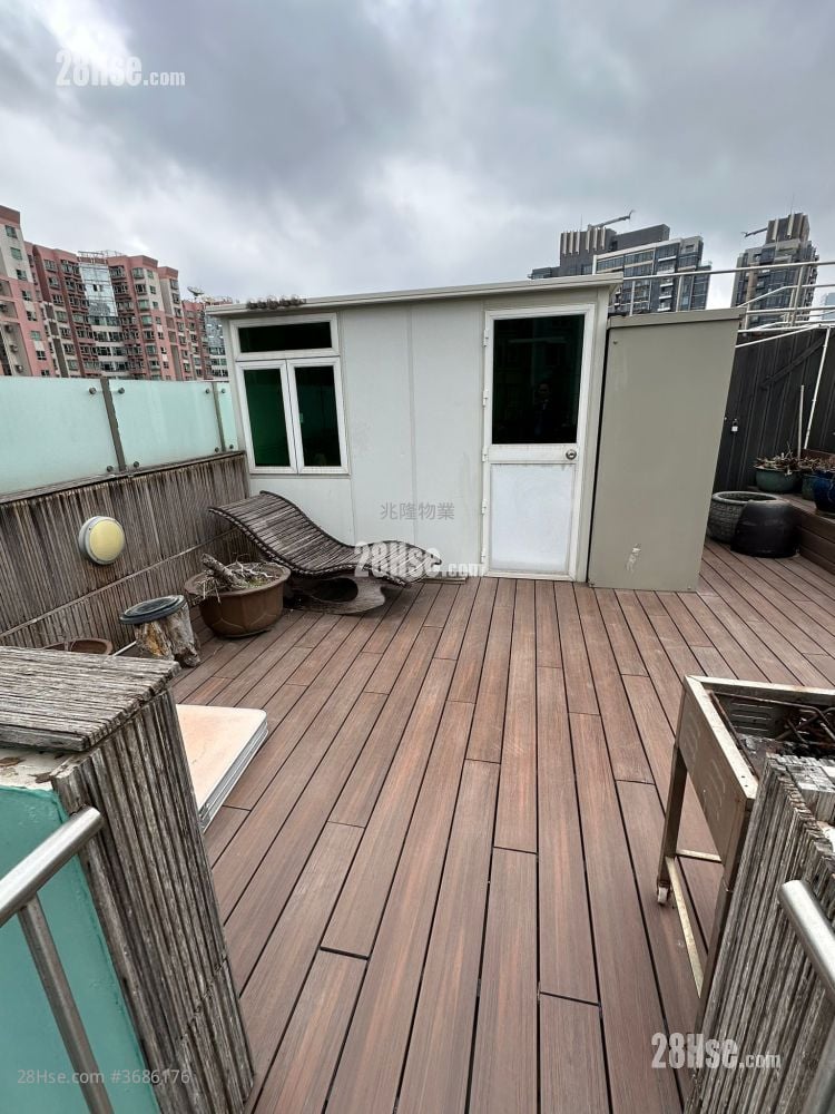 Tanner Garden Sell 2 Bedrooms , 1 Bathroom 564 ft²