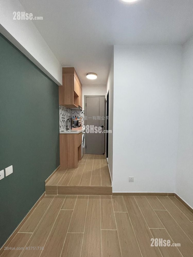 Windsor Mansion Rental 1 Bedroom , 1 Bathroom 170 ft²