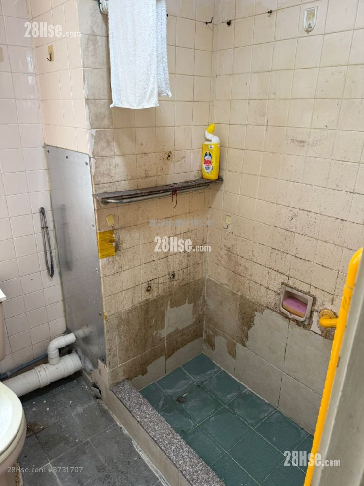 King Lai Court Sell 1 Bathroom 645 ft²