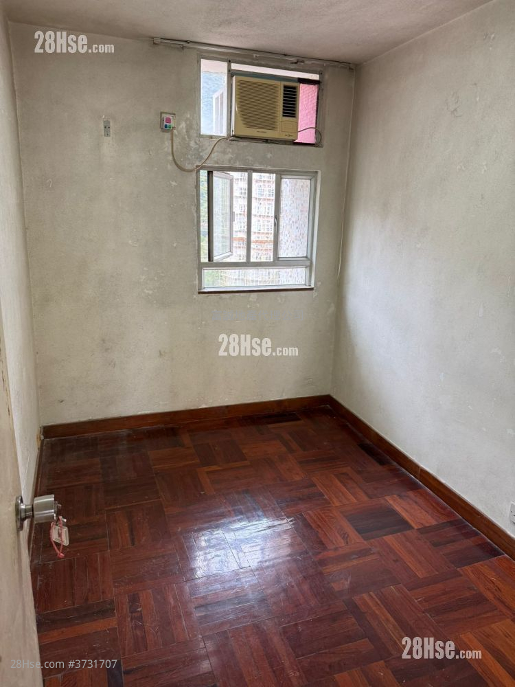 King Lai Court Sell 1 Bathroom 645 ft²