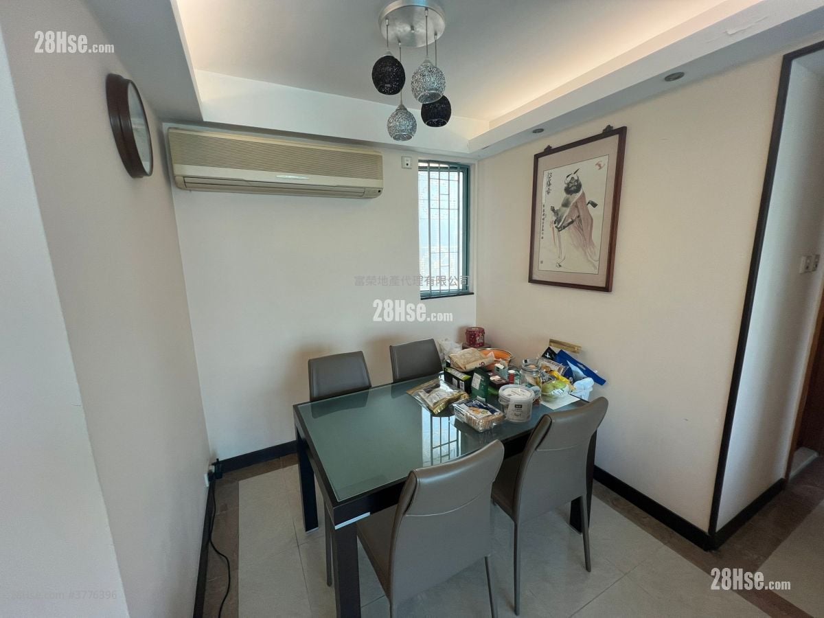 Laguna Verde Sell 4 Bedrooms , 2 Bathrooms 781 ft²