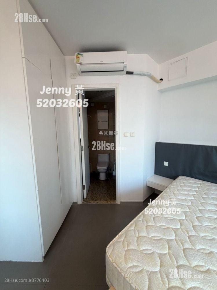 Sorrento Sell 1 Bedroom , 2 Bathrooms 621 ft²