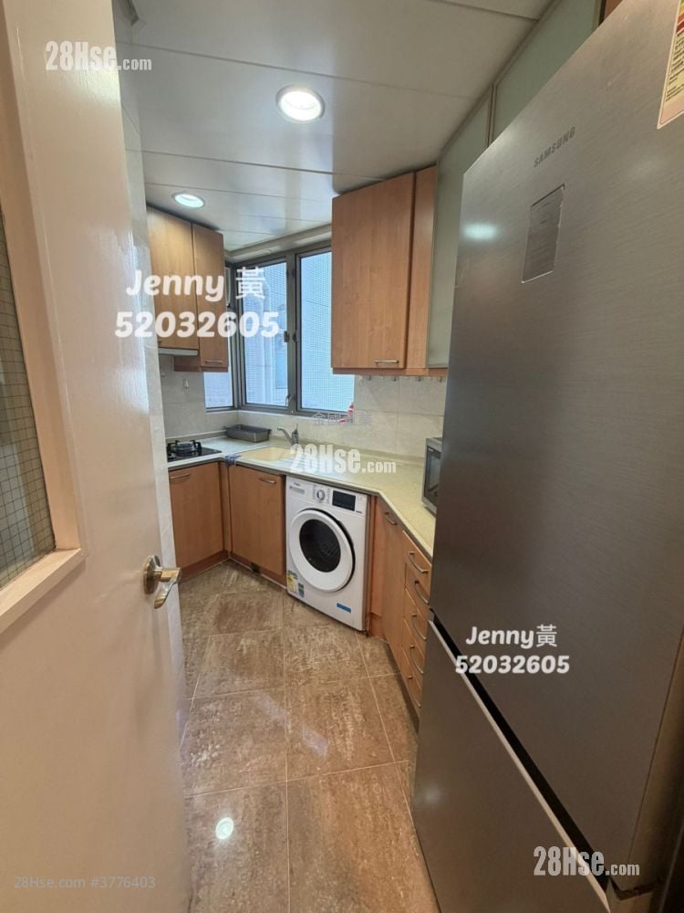 Sorrento Sell 1 Bedroom , 2 Bathrooms 621 ft²