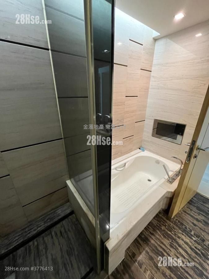 峻弦 售盘 4 房 , 2 浴室 1,164 平方尺