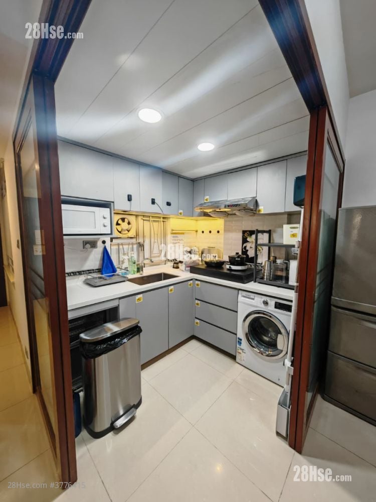 Alhambra Building Rental 2 Bathrooms 507 ft²