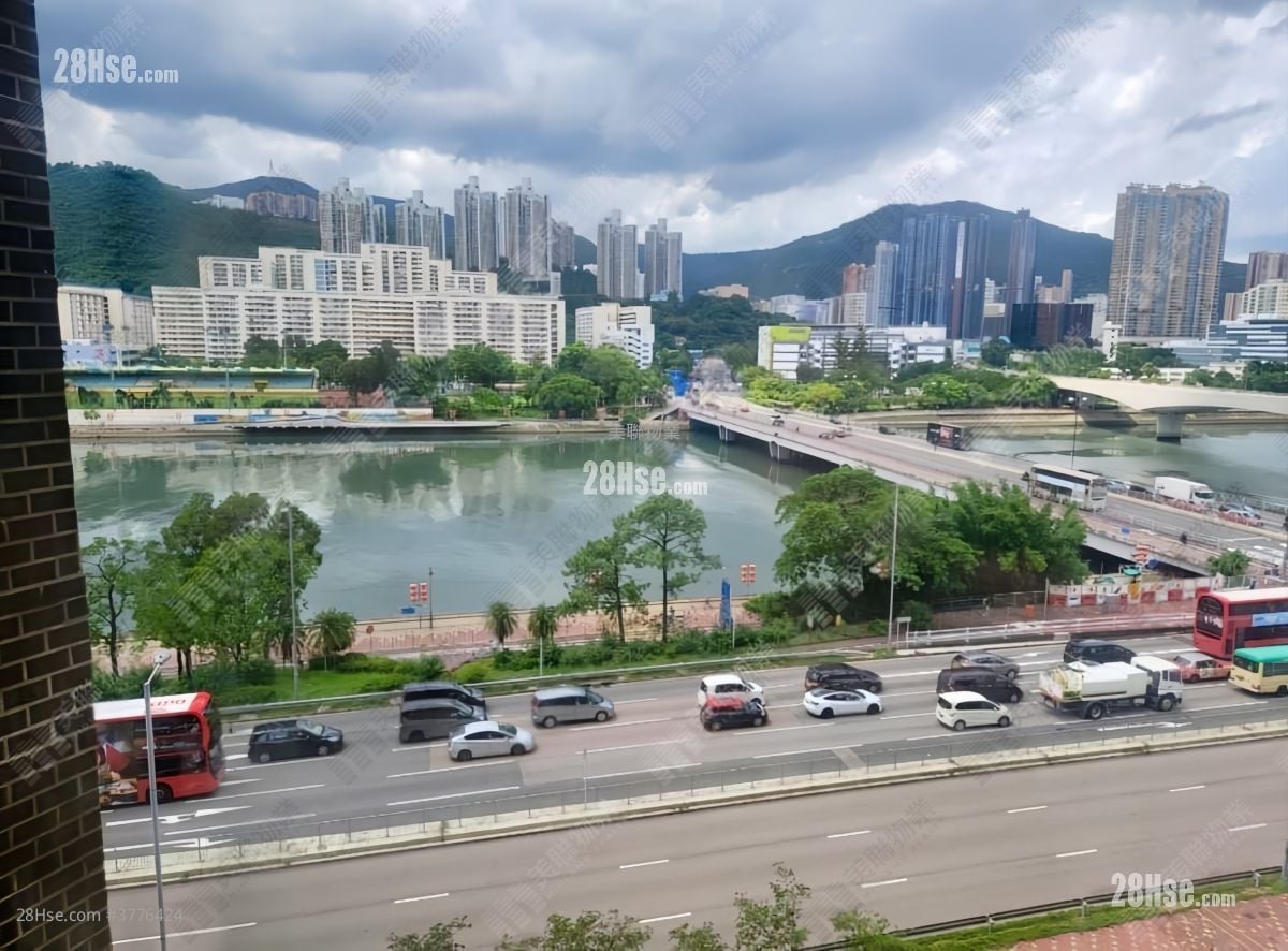 富豪花园 售盘 3 房 , 1 浴室 560 平方尺