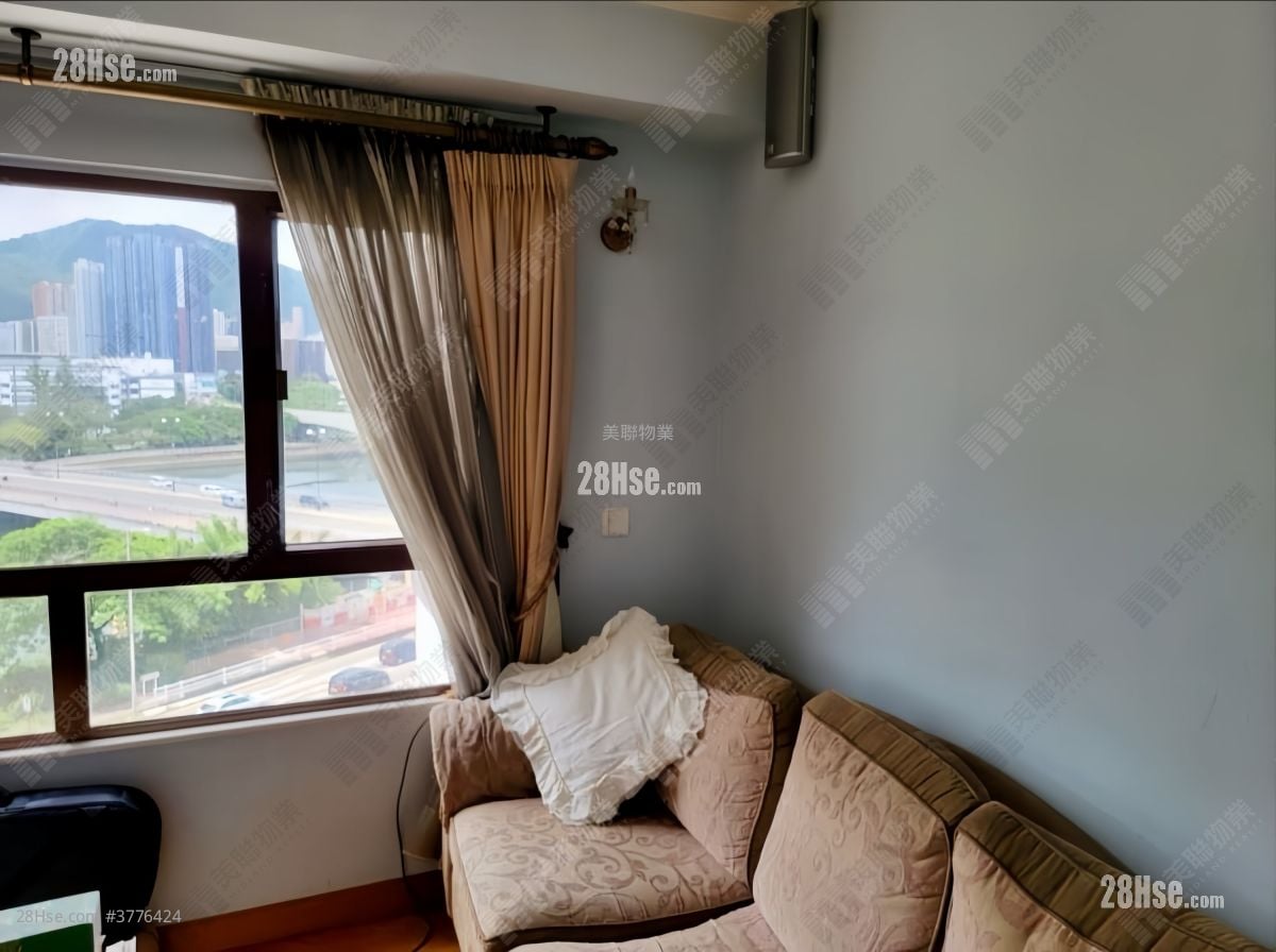 富豪花园 售盘 3 房 , 1 浴室 560 平方尺