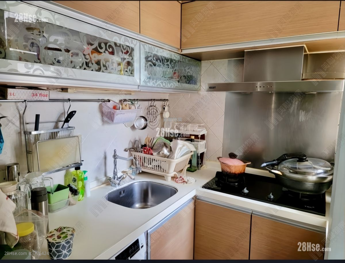 富豪花园 售盘 3 房 , 1 浴室 560 平方尺