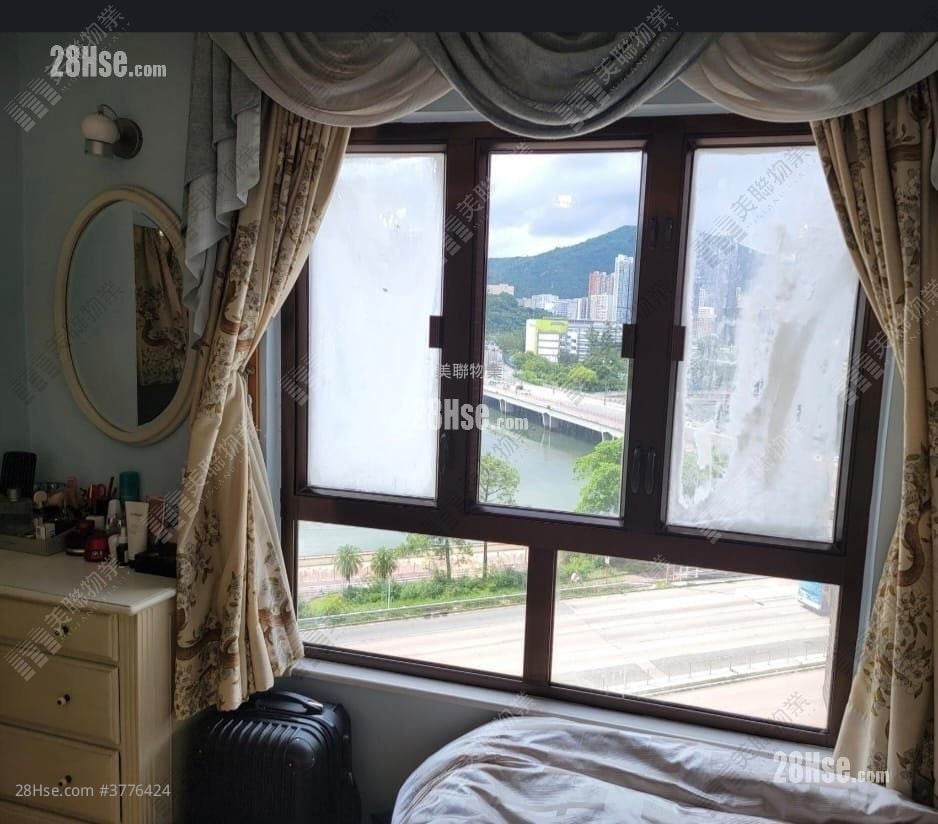 富豪花园 售盘 3 房 , 1 浴室 560 平方尺