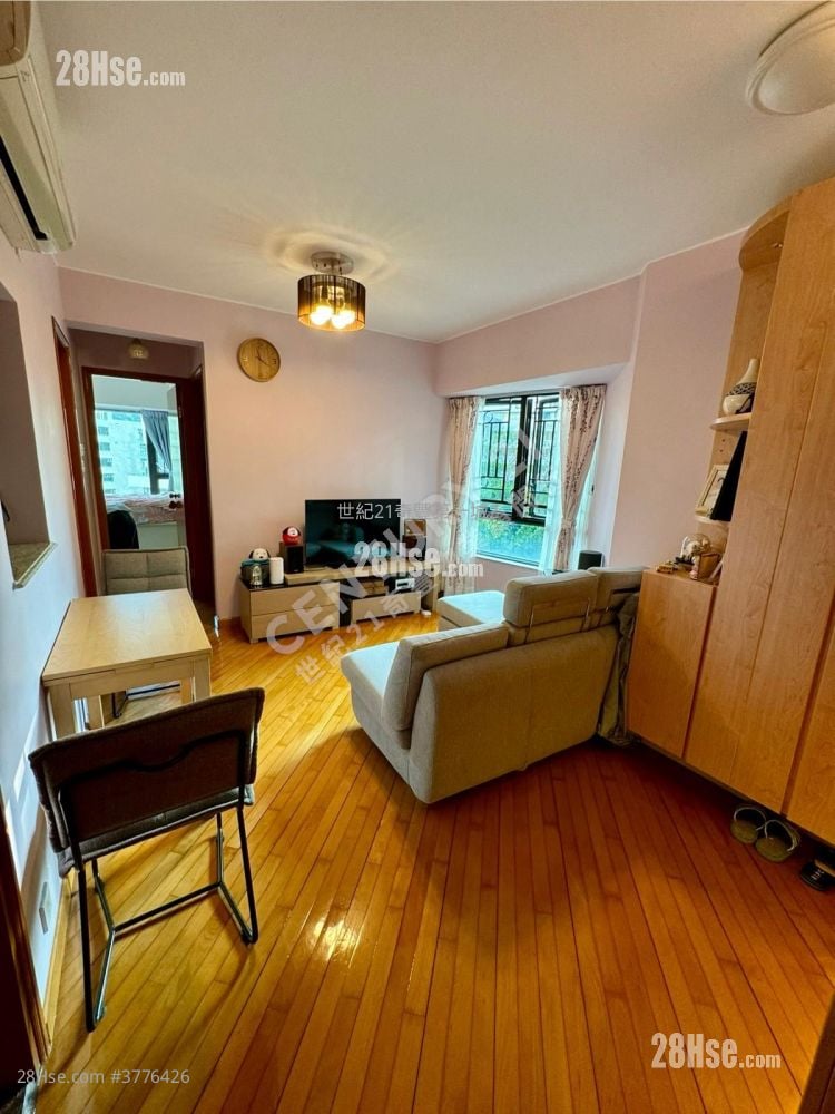 Prima Villa Sell 406 ft²