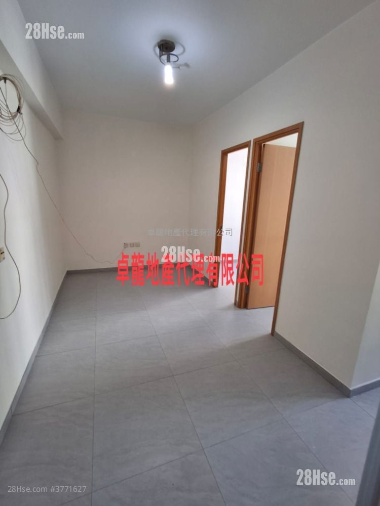 谊发大厦 租盘 2 房 , 1 浴室 299 平方尺