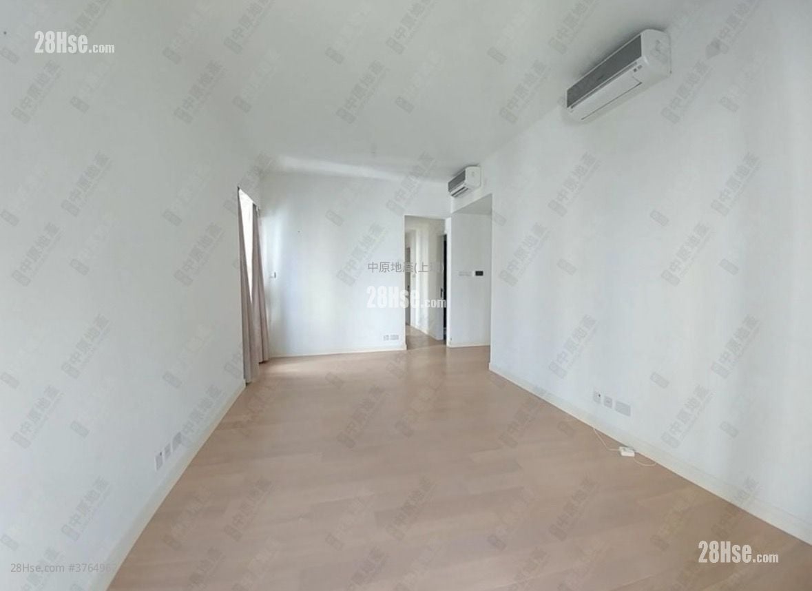 Kensington Hill Sell 3 Bedrooms , 2 Bathrooms 865 ft²