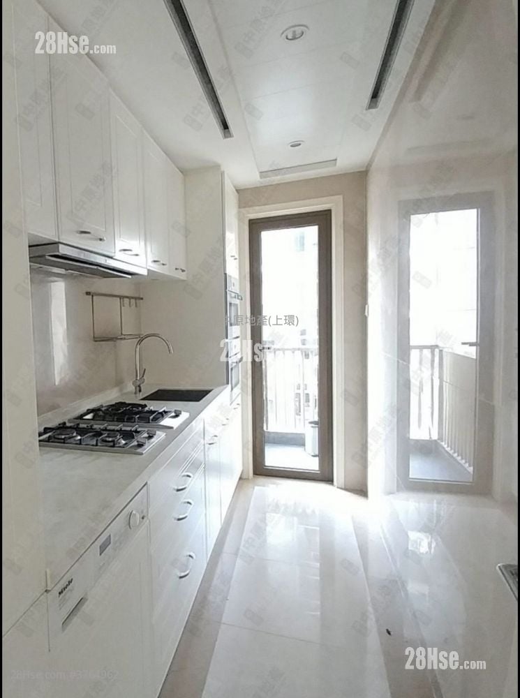 Kensington Hill Sell 3 Bedrooms , 2 Bathrooms 865 ft²