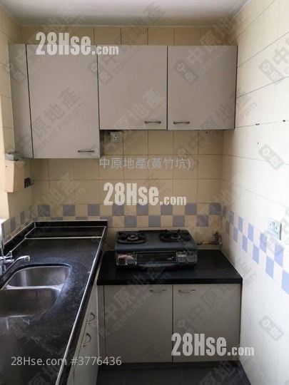 Broadview Court Sell 2 Bedrooms , 1 Bathroom 422 ft²