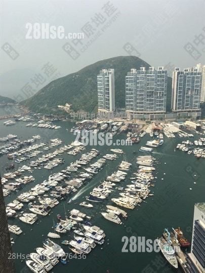 Broadview Court Sell 2 Bedrooms , 1 Bathroom 422 ft²