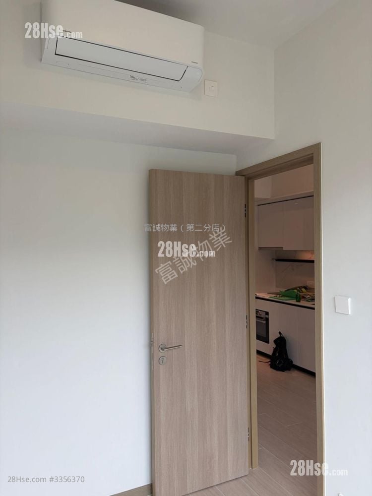 Chill Residence Rental 1 Bedroom , 1 Bathroom 322 ft²