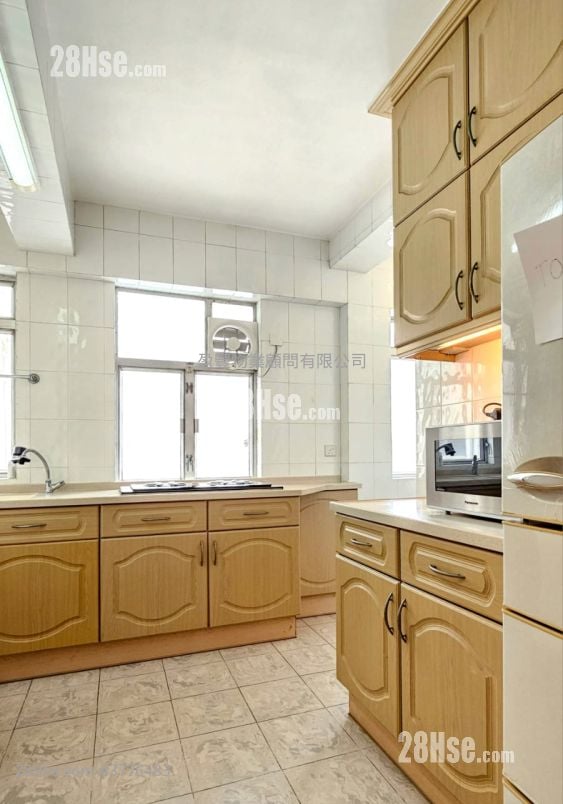 新豪大厦 售盘 3 房 , 2 浴室 1,230 平方尺