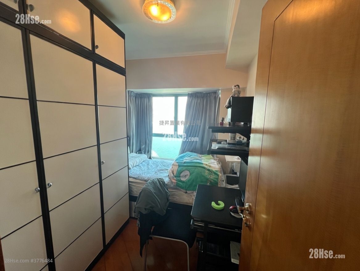 海逸豪园 售盘 4 房 , 2 浴室 781 平方尺