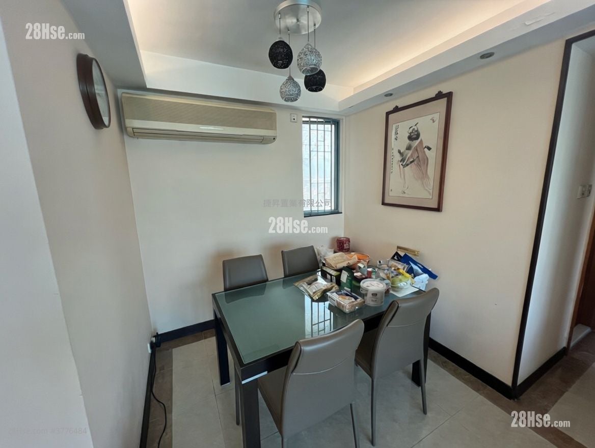 海逸豪园 售盘 4 房 , 2 浴室 781 平方尺